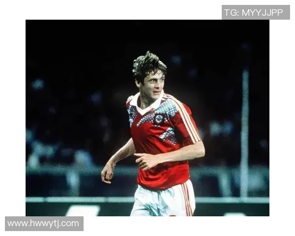 吉安路易吉·布冯：从青涩少年到传奇门将的足球人生之路